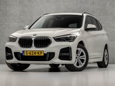 BMW X1 xDrive25e M-Pakket Sport 221Pk Automaat (HEAD-UP DISPLAY, GROOT NAVI, CAMERA, MEMORY SEATS, ADAPTIVE CRUISE, GETINT GLAS, STOELVERWARMNG, LEDER, SPORTSTOELEN, HEAD-UP DISPLAY, ELEK ACHTERKLEP, ZWART HEMEL, NIEUWSTAAT