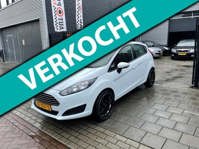 Ford Fiesta 1.0 Champion 3e Eig Trekhaak Airco NAP APK