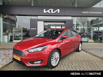 FORD FOCUS 1.0 Titanium Navigatie / PDC / Lichtmetalen velgen