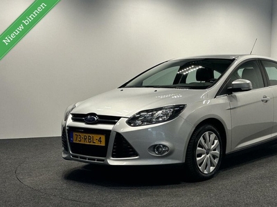 Ford Focus 1.6 TI-VCT First Edition A/C CRUISE STOELVERWARM.