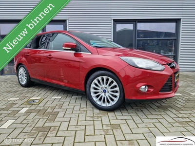 Ford Focus Wagon 1.6 EcoBoost Titanium NAVI PDC 17