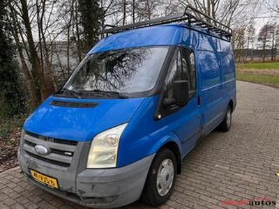 Ford TRANSIT 2.2 TDCI 300M APK Imperial