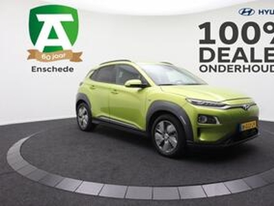 Hyundai Kona EV Premium 64 kWh | 4% Bijtelling! | Lederen bekleding