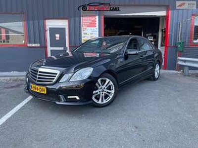 Mercedes-Benz E-KLASSE 350 CGI Avantgarde / AMG PACK / AUTOMAAT / NAVI / TEMPOMAT /