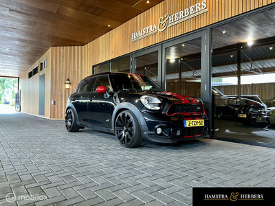 Mini Countryman 1.6 Cooper S ALL4 zwart