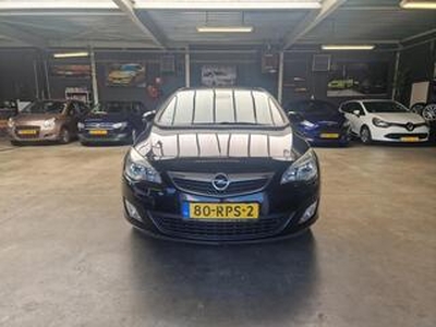 Opel ASTRA 1.4 Cosmo