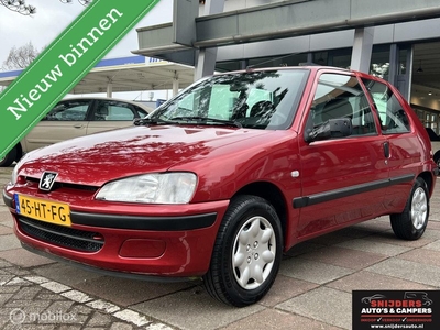 Peugeot 106 1.1 XR in nieuwstaat