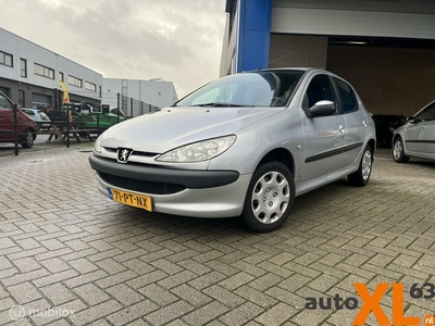 Peugeot 206 1.4 Air-line