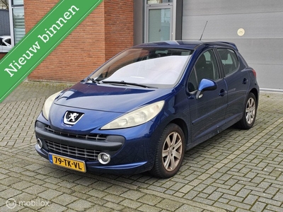 Peugeot 207 1.6-16V XS ZO INGERUILD ZO WEG