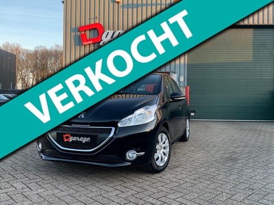 Peugeot 208 1.2 VTi - navi,cruise control, dealer onderhouden