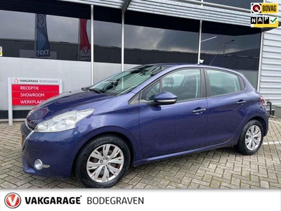 Peugeot 208 1.4 VTi Envy / navigatie / cruise control