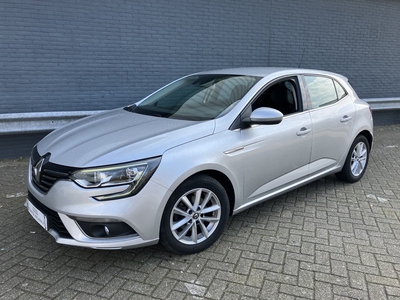 Renault Mégane 1.5 dCi AUT NAVI-COMF-ST-LDWS-SHZ