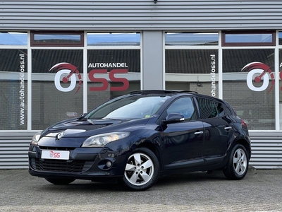 Renault Mégane 1.6 Sélection Business Sport | AIRCO | CRUISE | PANODAK | LMV |