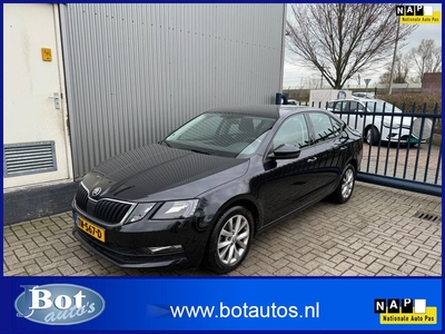 Skoda Octavia 1.0 TSI Greentech Ambition AUTOMAAT / NAVI / AIRCO / CRUISE / LMV