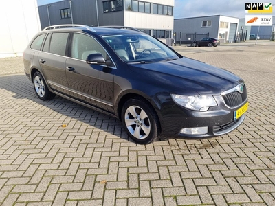 Skoda Superb Combi 1.4 TSI Greentech Active XENON/navi/AIRCO/cruise