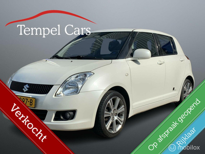 Suzuki Swift 1.3 Black&white Edition, Navi, nieuwe APK.