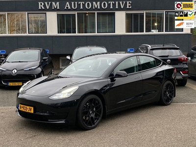 Tesla Model 3 STANDARD RANGE SR+ Plus ALL-IN PRIJS / MARGE | AUTOPILOT | ELEKTRISCHE KLEP | LEDER |