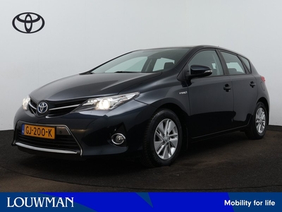 Toyota Auris 1.8 Hybrid Aspiration | Navigatie | Dealer onderhouden | Metallic lak |