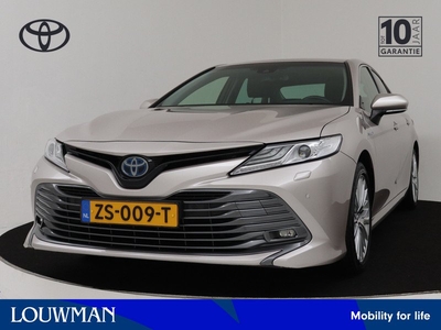 Toyota Camry 2.5 Hybrid Executive | + Set winterwielen |