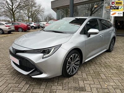 Toyota Corolla Touring Sports 2.0 Hybrid Dynamic Team D, 184PK, Navigatie, LED, Stoel/stuur verwarming, DAB+, Bluetooth, etc.etc.