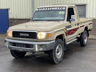 Toyota Land Cruiser L79 Pickup 4x4 V6 Airco