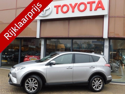 Toyota RAV4 2.5 Hybrid AWD Dynamic TREKGEWICHT 1500KG