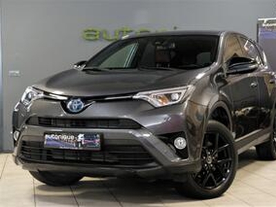 Toyota RAV4 2.5 Hybrid Style |50.000km| Leder/Navi/Camera/Adaptive Cruise/Lane Assist