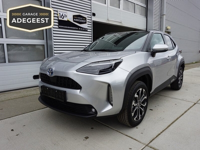 Toyota Yaris Cross 1.5 Hybrid Dynamic Panoramadak|HUD|Stoel en stuurwiel verwarming|NaviCarplay|