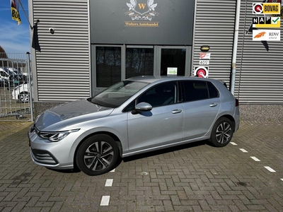 Volkswagen Golf 1.0 TSI Life Business