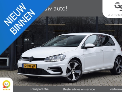 VOLKSWAGEN GOLF 1.2 TSI Business Edition R Connected