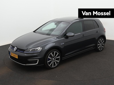 Volkswagen Golf 1.4 TSI GTE | Panoramadak | DAB | Apple Carplay / Andriod Auto | Navigatie | Cruise Control | Led-Koplampen