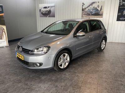 Volkswagen Golf 1.4 TSI Highline Climate control, Cruise control, Parkeersensoren.