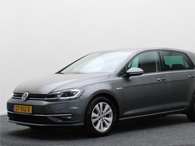 VOLKSWAGEN GOLF 1.5 TSI Comfortline Business Climate, ACC, Navigatie, Apple Carplay, Bluetooth, PDC