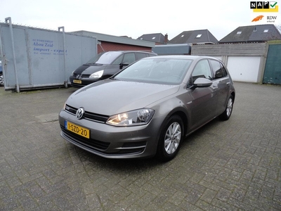 Volkswagen Golf 1.6 TDI Comfortline BlueMotion NIEUWSTAAT