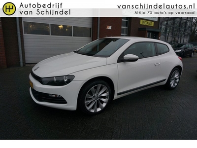 Volkswagen Scirocco 1.4 TSI 123PK HIGHLINE ZEER MOOIE NETTE STAAT !!! AIRCO CRUISECONTROL 18INCH LMV ANDROID-APPLECARPLAY SPORTSTOELEN ELECTR.RAMEN/SPIEGELS