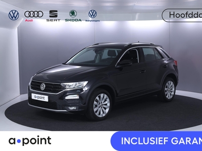 VOLKSWAGEN T-ROC 1.0 TSI Style 115 PK | Navigatie via app | 17