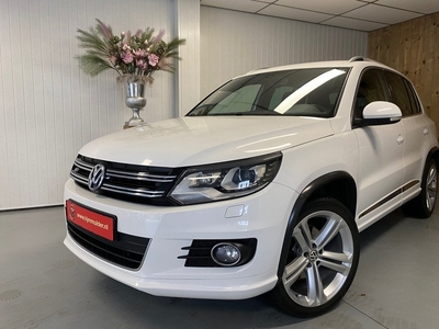 Volkswagen Tiguan 1.4 TSI 2x R-LINE EDITION, NAVI, 4 MOTION, LED, XENON, DEALER ONDERHOUDEN, ETC...