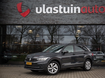 Volkswagen Tiguan 1.5 TSI Elegance , Adap. cruise, Virtual cockpit, Trekhaak, Carplay,