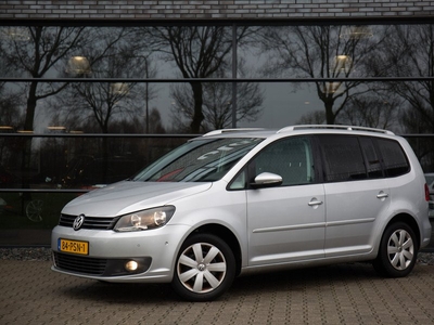 Volkswagen Touran 1.2 TSI Comfortline BlueMotion 7p. , Cruise control, Navigatie,