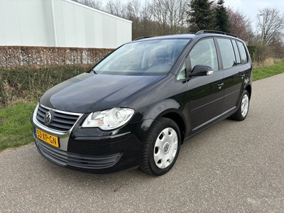 Volkswagen Touran 1.6 Comfortline / AIRCO ECC / CRUISE / 7 PERSOONS