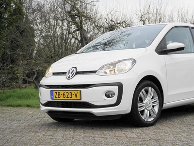 Volkswagen Up! 1.0 BMT high up! Parkeersensoren LM Velgen Cruise control