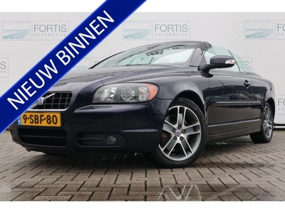 Volvo C70 Convertible 2.4i Momentum 170 PK/ 5 Cilinder/ Stoelverw/ Lederen bekleding/ Trekhaak/ PDC/ ECC. 100% onderhouden