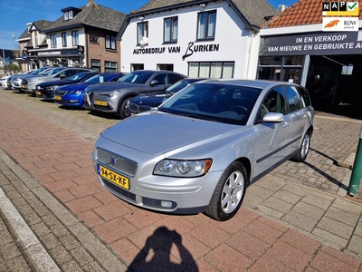 Volvo V50 1.8 Edition I, Trekhaak,Cruise control,Airco,L.M.Velgen,Regensensor