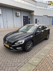 Volvo V60 2.4 D6 AWD Plug-In Hybrid R-Design