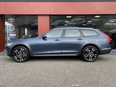 Volvo V90 Cross Country 2.0 T5 AWD Pro | Keyless | Camera | Leer | Trekhaak