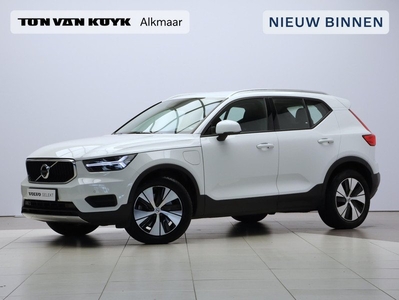 Volvo XC40 T5 Twin Engine Momentum Pro / Trekhaak / 360 camera / CarPlay / Park Assist voor+achter