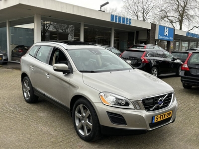 Volvo XC60 3.0 T6 AWD Summum Driver Support Keyless Pano