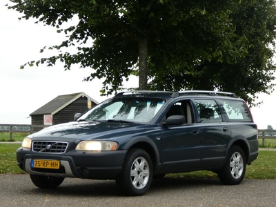 Volvo XC70 2.5 T Summum * Navi * Leder * Automaat * Dealer-Auto! *