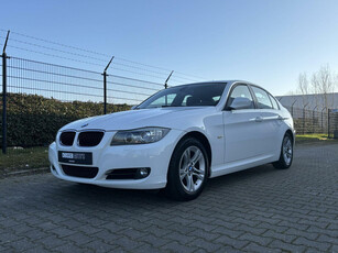 BMW 3-serie 318i Business Line, Xenon, Groot Navi, Trekhaak!