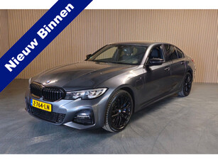 BMW 3-serie 330e High Executive M-sport - Apple carplay/Android Auto - Stoelverwarming